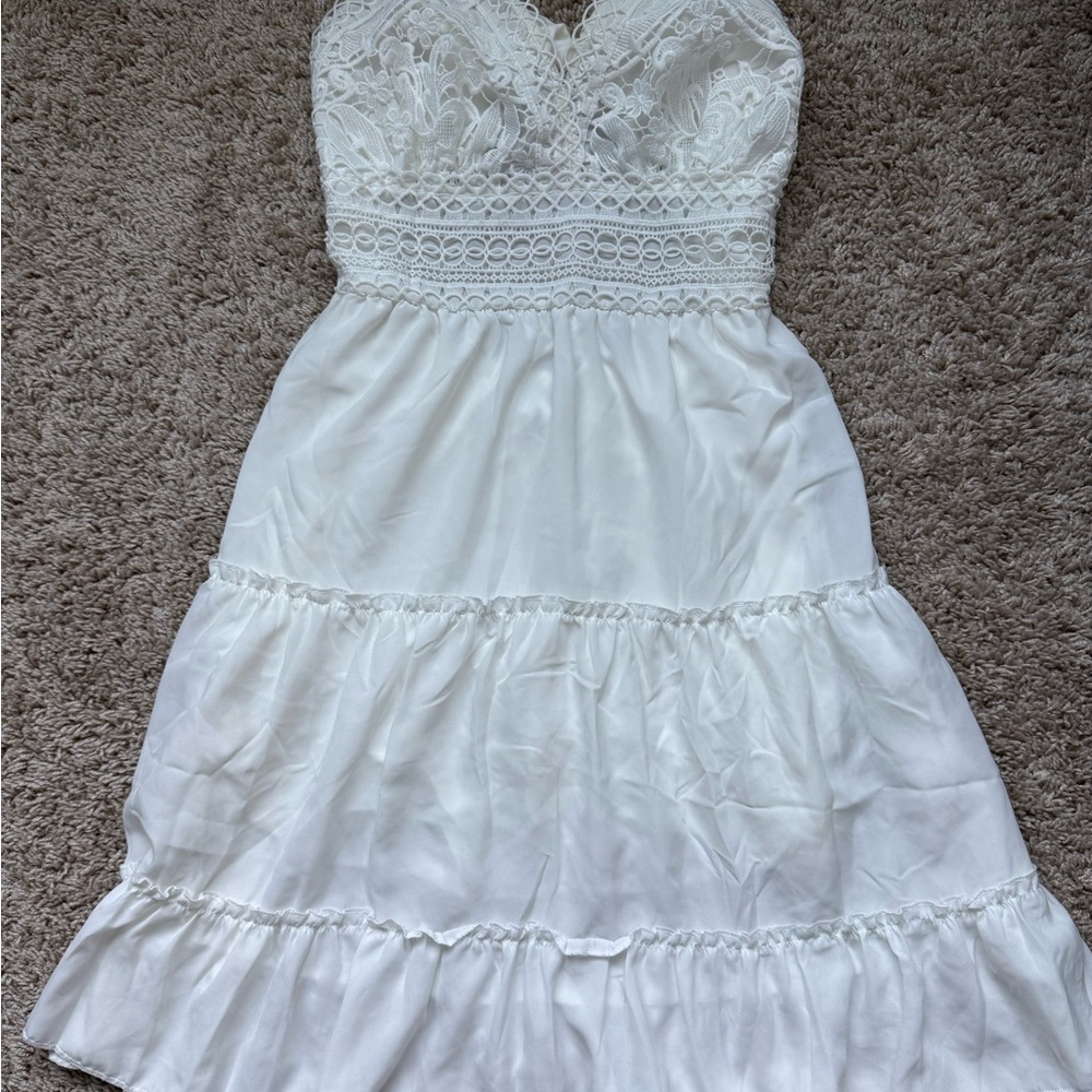 Chic White Lace Midi Dress